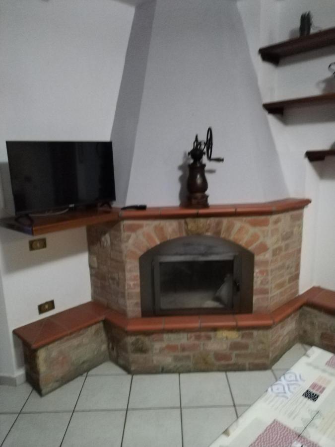Casa Isidora Lägenhet Acquaviva  Exteriör bild
